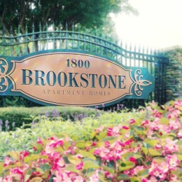 Nice Day Brookstone sign